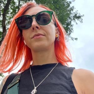 Meet your Posher, Amber